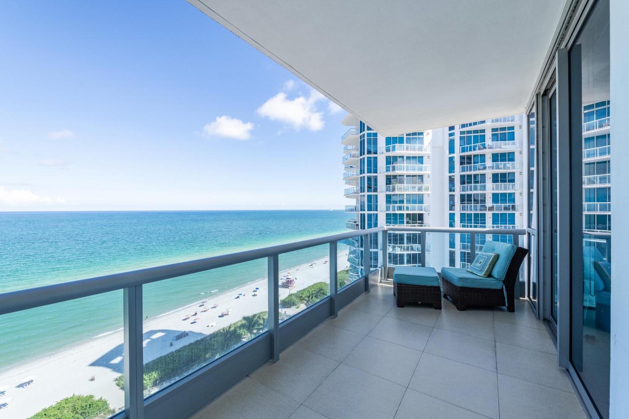 Bluebird Monte Carlo Miami Apartamento *