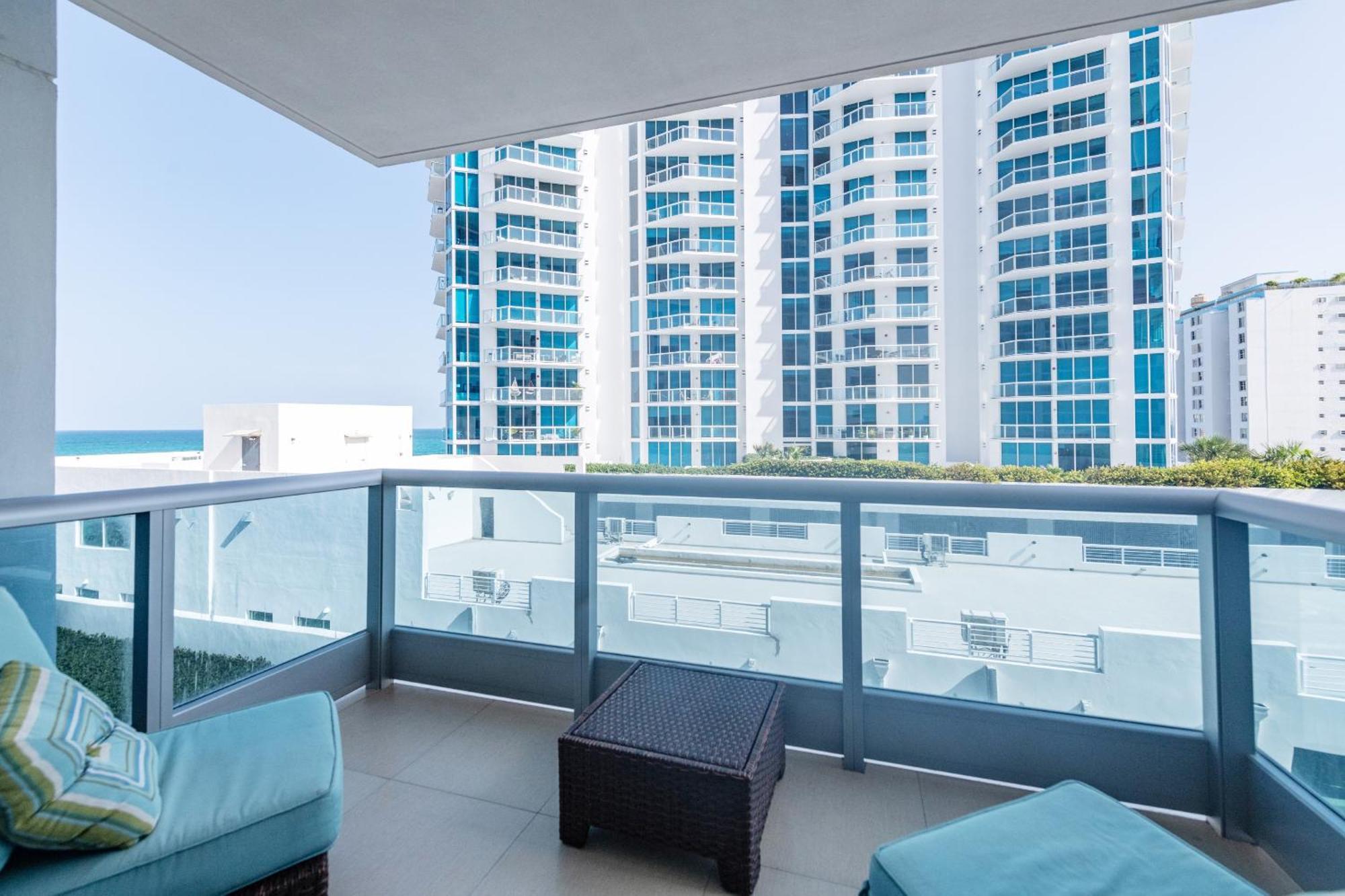 Bluebird Monte Carlo Miami Apartamento *